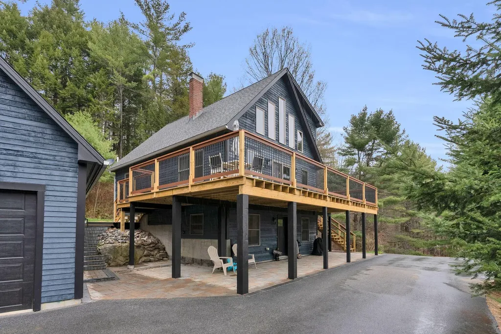 62 Curtis Hill Road Woodstock ME 04219