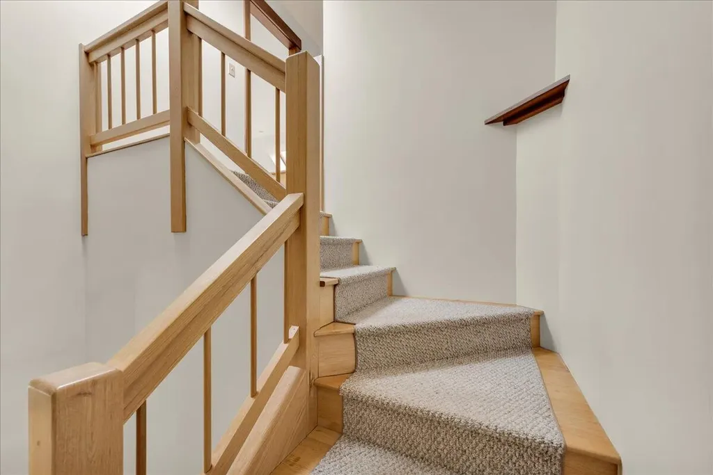 70 Ledgewood Lane Blue Hill ME 04614