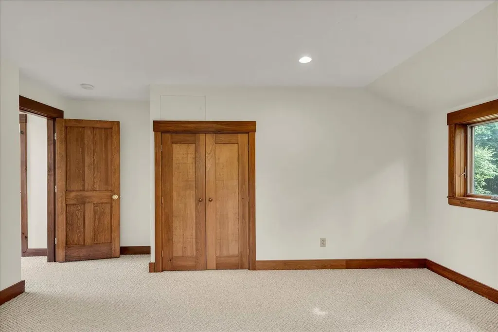 70 Ledgewood Lane Blue Hill ME 04614