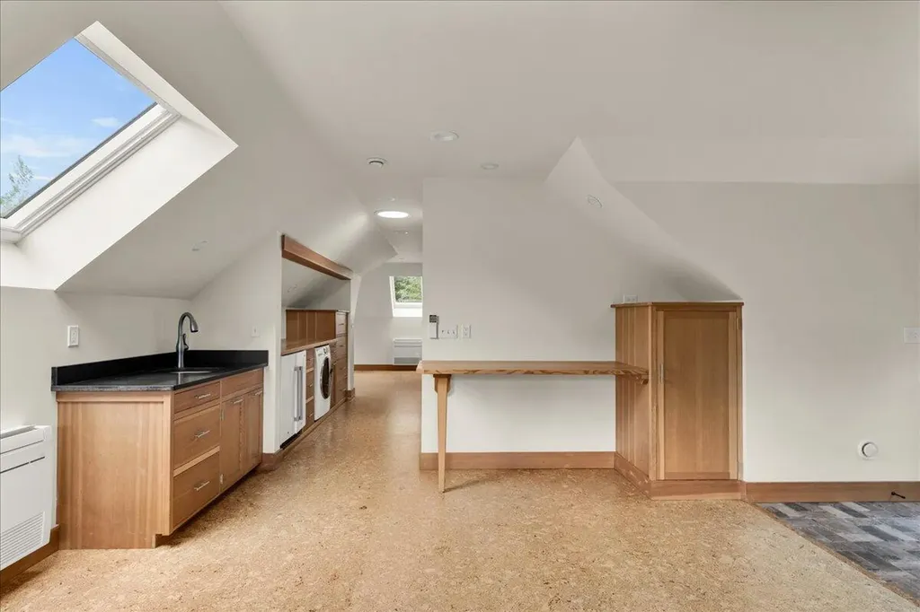 70 Ledgewood Lane Blue Hill ME 04614