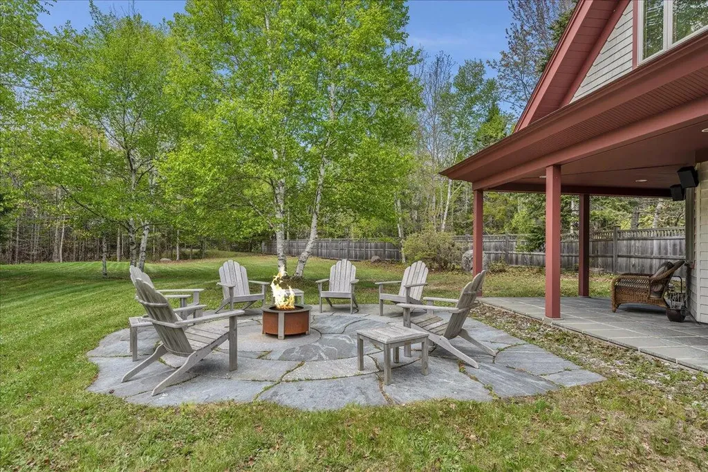 70 Ledgewood Lane Blue Hill ME 04614
