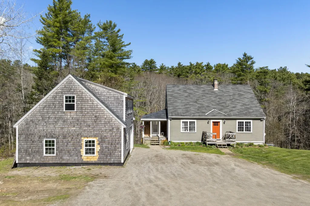 11 N Dyer Neck Road Newcastle ME 04553