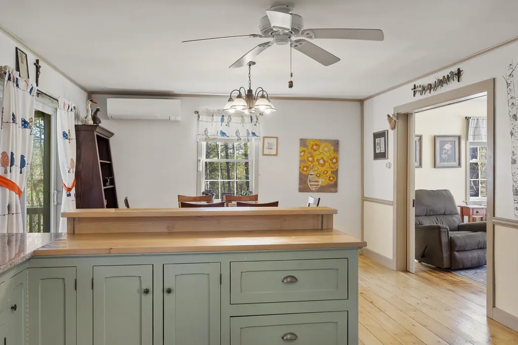 11 N Dyer Neck Road Newcastle ME 04553