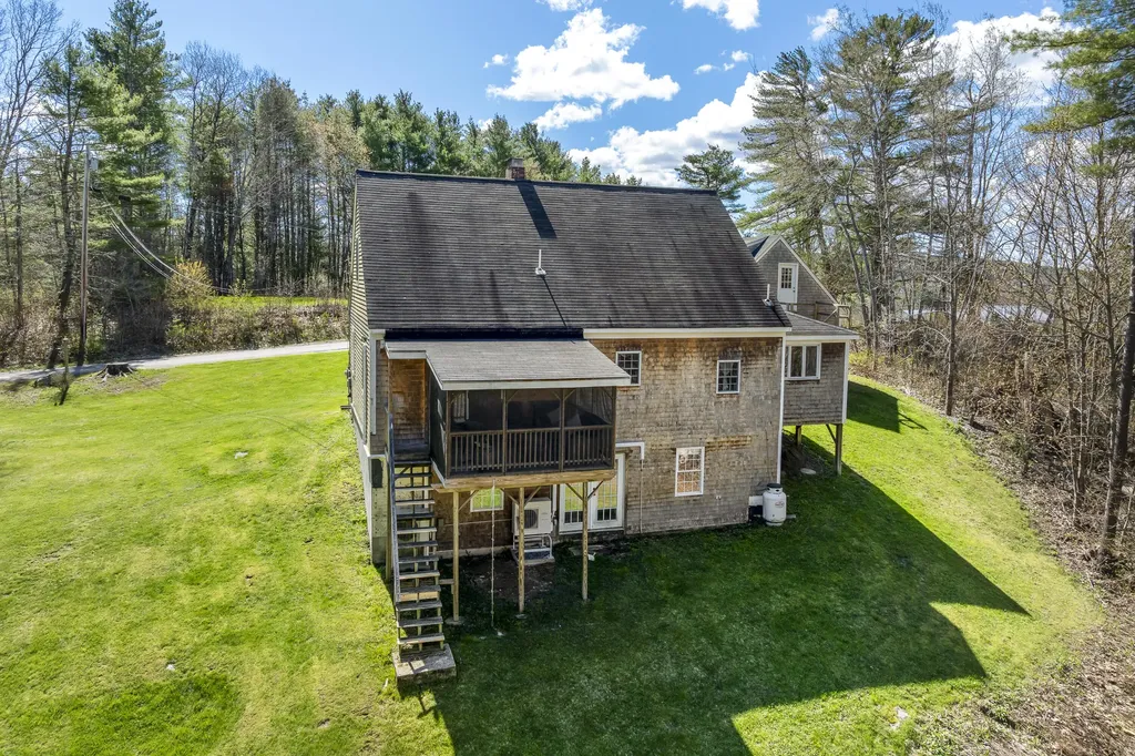 11 N Dyer Neck Road Newcastle ME 04553