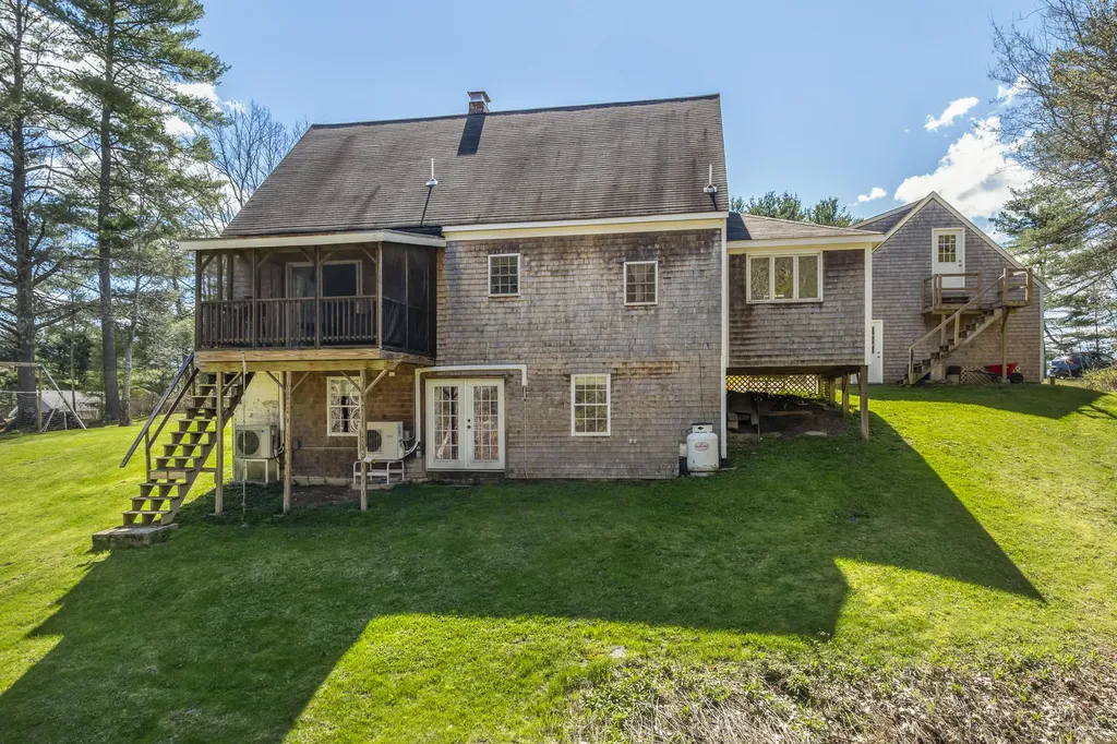 11 N Dyer Neck Road Newcastle ME 04553