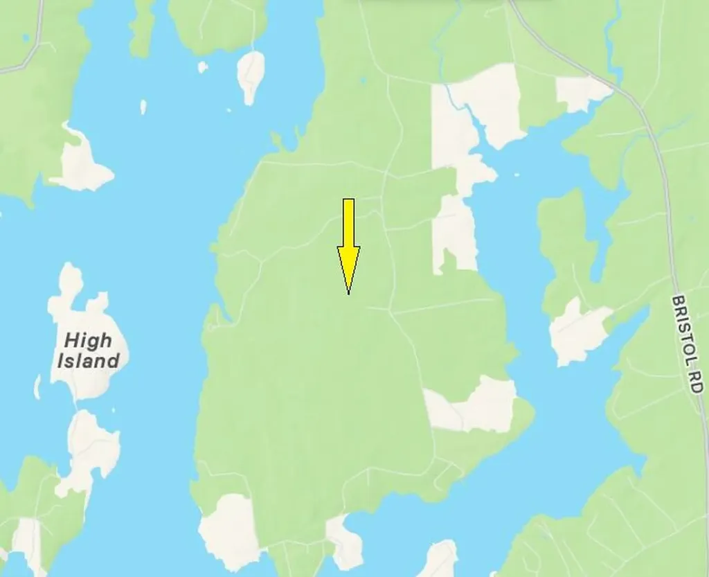 34 Bunchberry Lane Bristol ME 04539