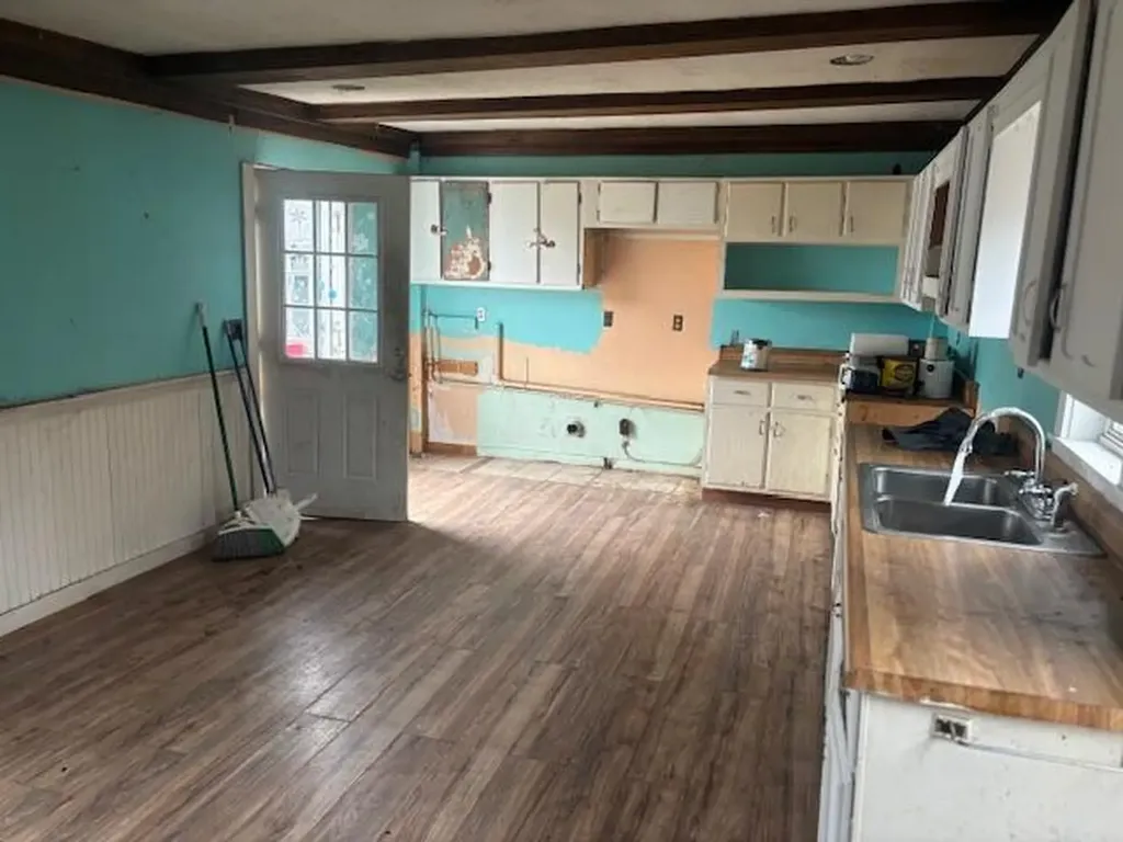 1008 West Bay Road Gouldsboro ME 04607