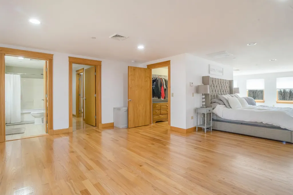 71-69 Maplecrest Road Parsonsfield ME 04047