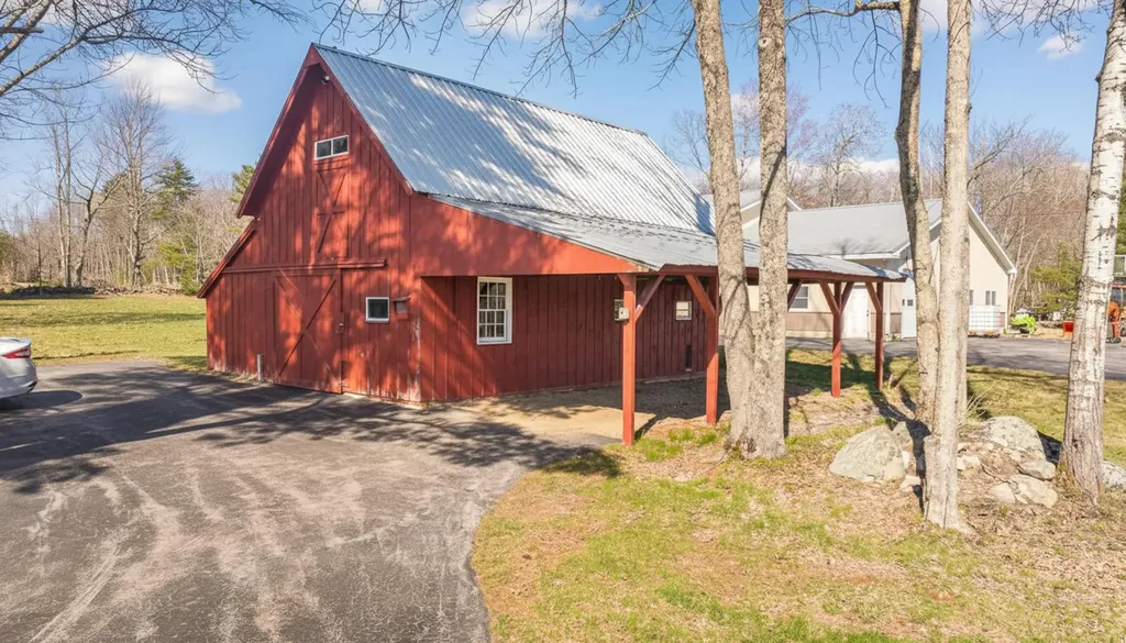 71-69 Maplecrest Road Parsonsfield ME 04047