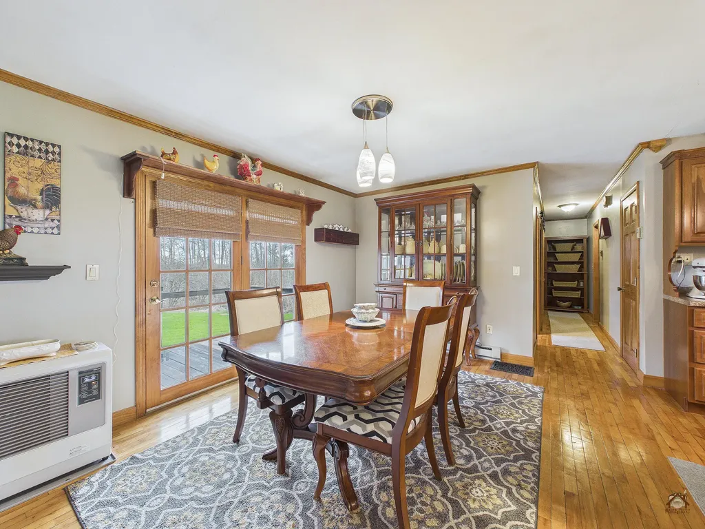 43 Peaslee Road Pittston ME 04345