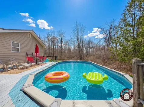 43 Peaslee Road Pittston ME 04345
