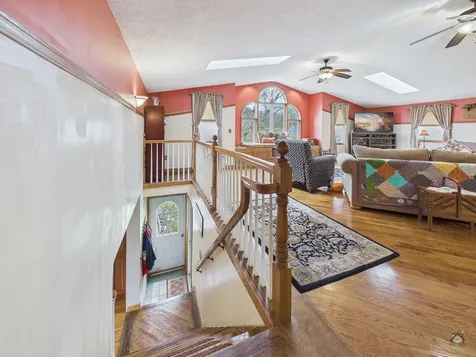 43 Peaslee Road Pittston ME 04345
