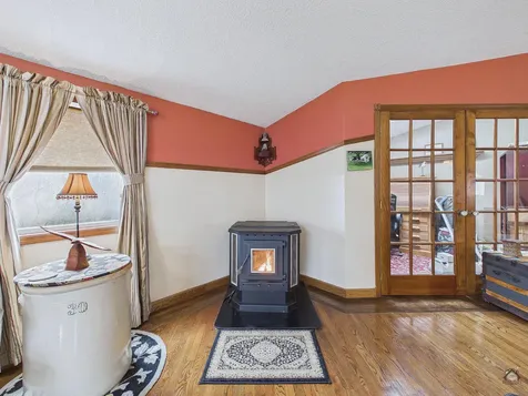 43 Peaslee Road Pittston ME 04345