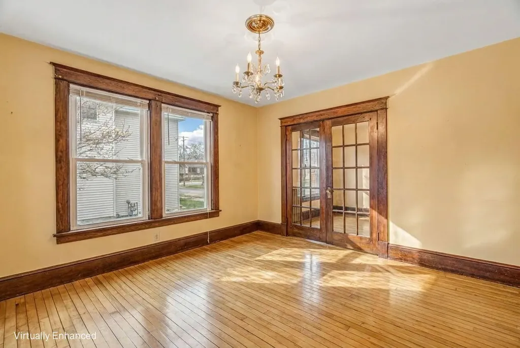 74 7th Street Bangor ME 04401