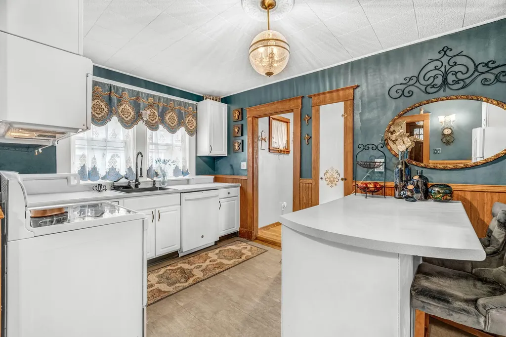 74 7th Street Bangor ME 04401