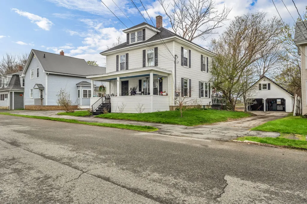 74 7th Street Bangor ME 04401
