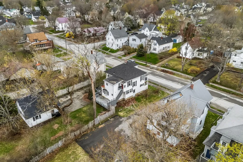 74 7th Street Bangor ME 04401