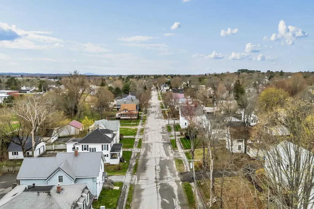 74 7th Street Bangor ME 04401