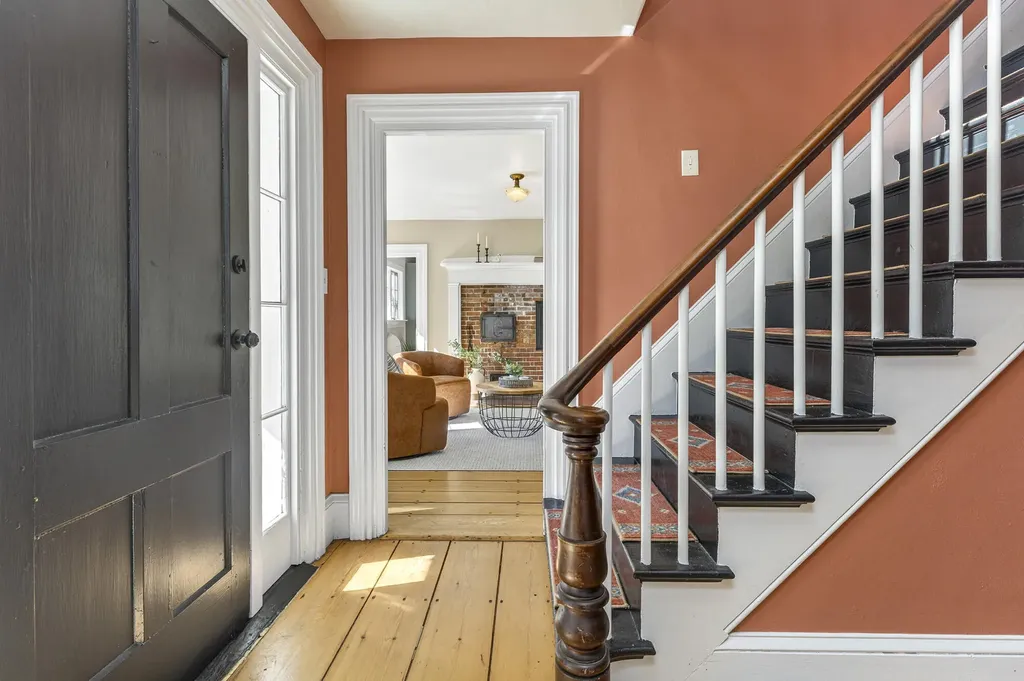 162 Merrill Road Pownal ME 04069