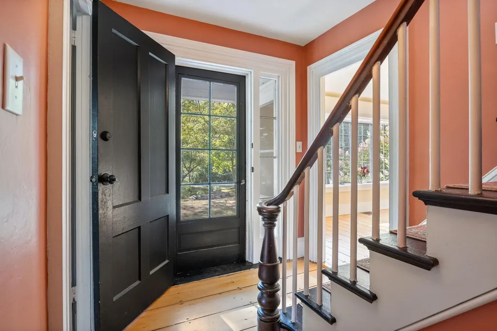 162 Merrill Road Pownal ME 04069