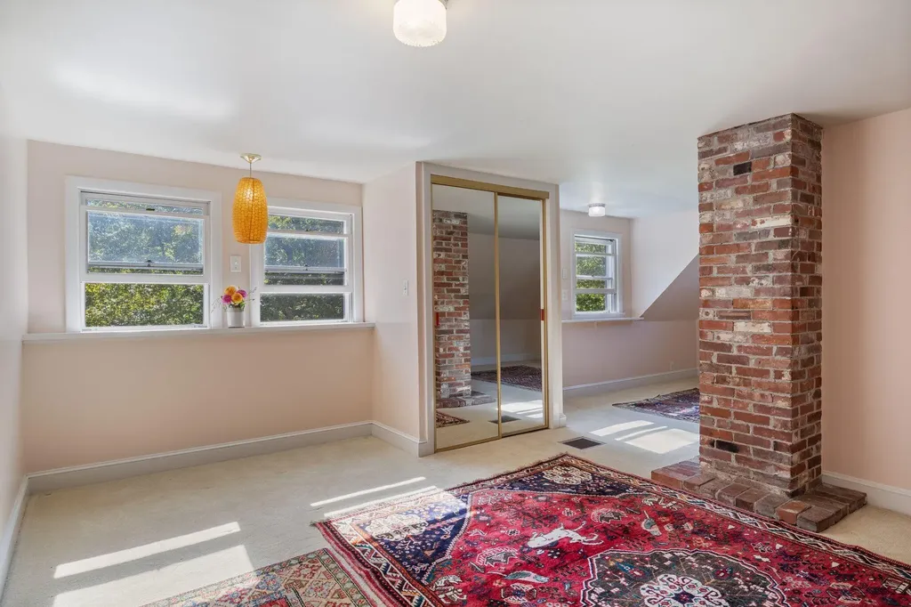 162 Merrill Road Pownal ME 04069