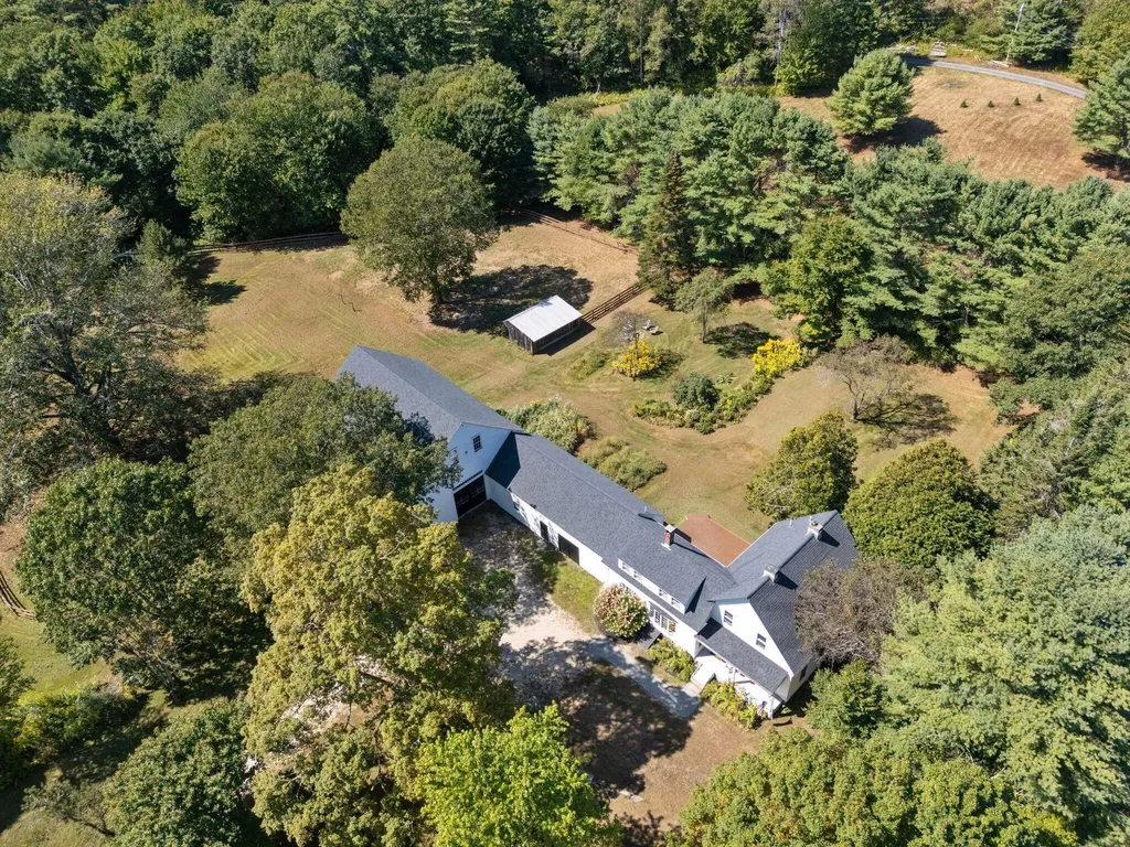 162 Merrill Road Pownal ME 04069