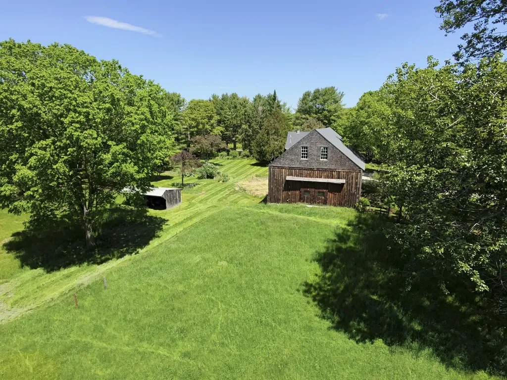 162 Merrill Road Pownal ME 04069