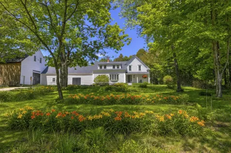 162 Merrill Road Pownal ME 04069
