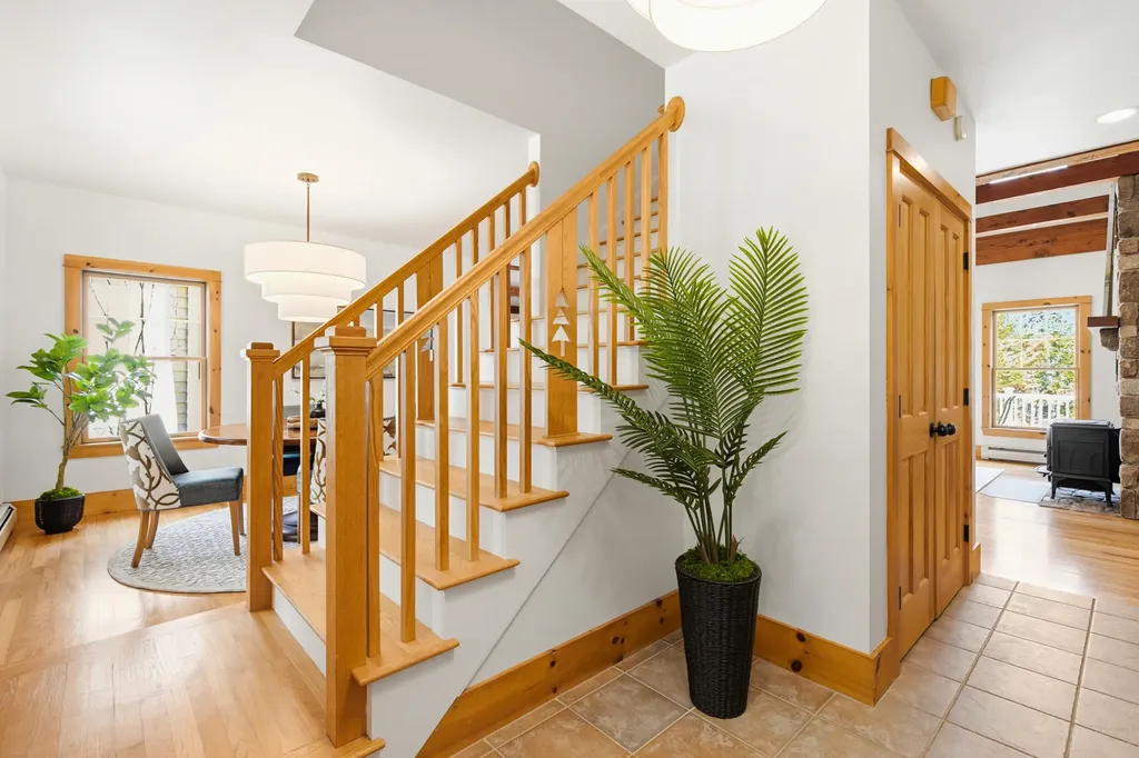 49 Harts Way Gorham ME 04038