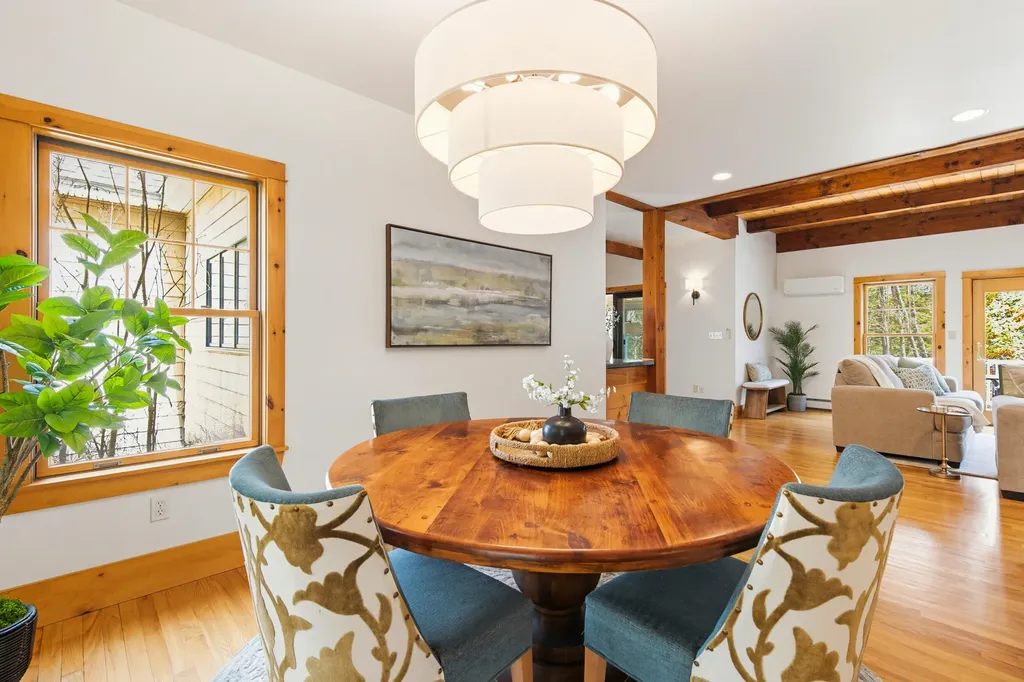 49 Harts Way Gorham ME 04038