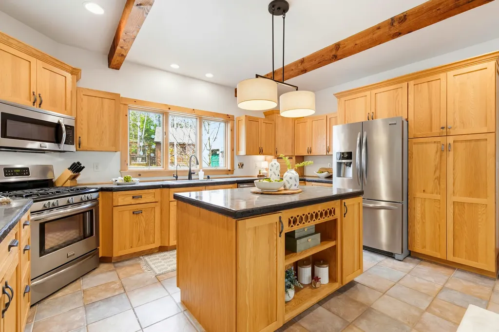 49 Harts Way Gorham ME 04038