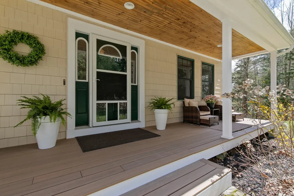 49 Harts Way Gorham ME 04038