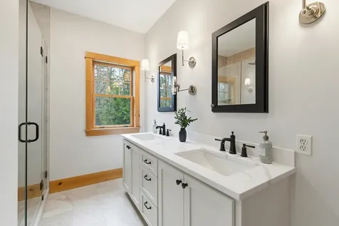49 Harts Way Gorham ME 04038
