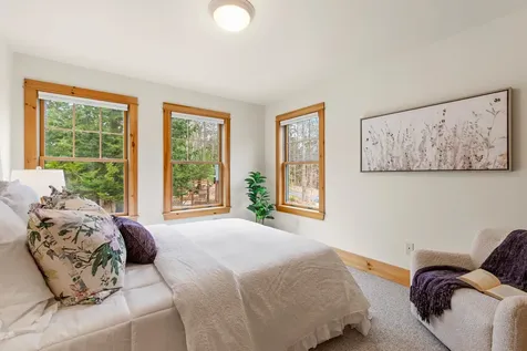 49 Harts Way Gorham ME 04038