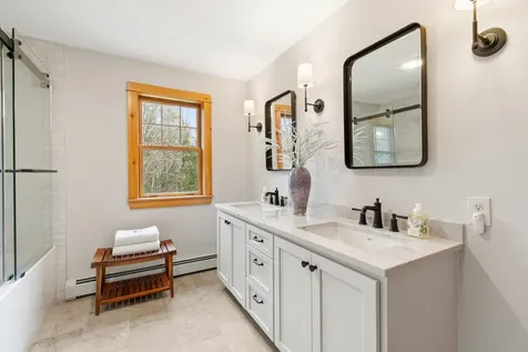 49 Harts Way Gorham ME 04038