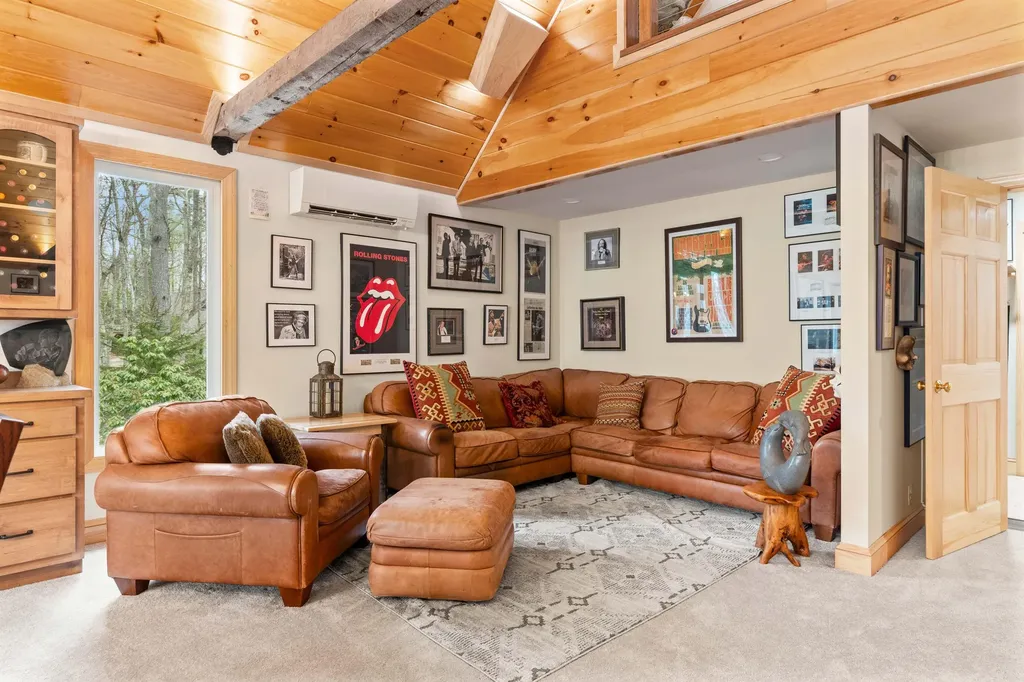 54 Stonetree Road Arrowsic ME 04530