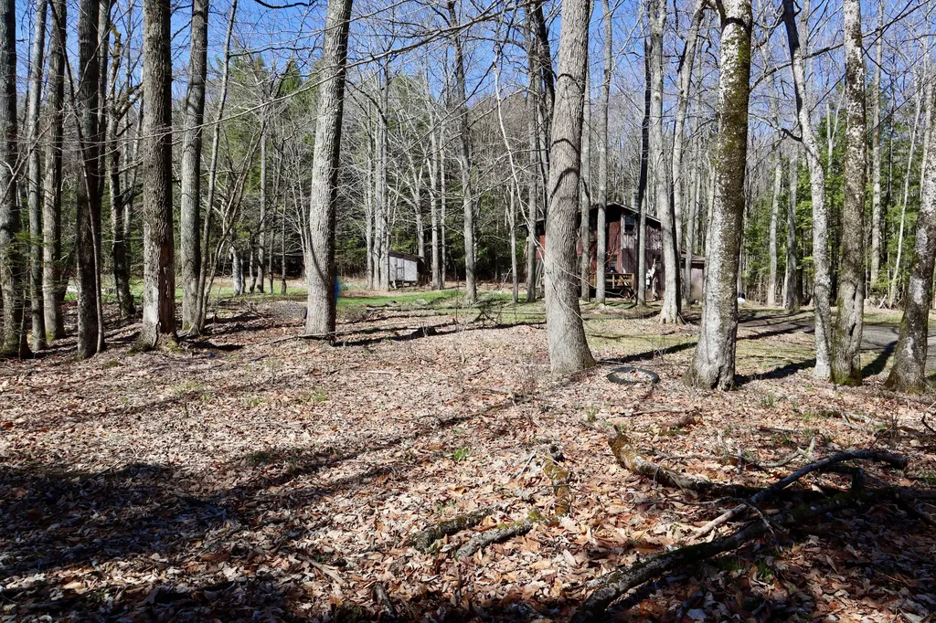 218 Plummer Road Richmond ME 04357