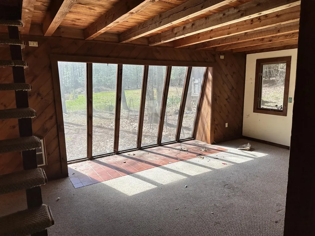 218 Plummer Road Richmond ME 04357