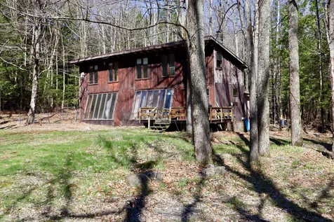 218 Plummer Road Richmond ME 04357