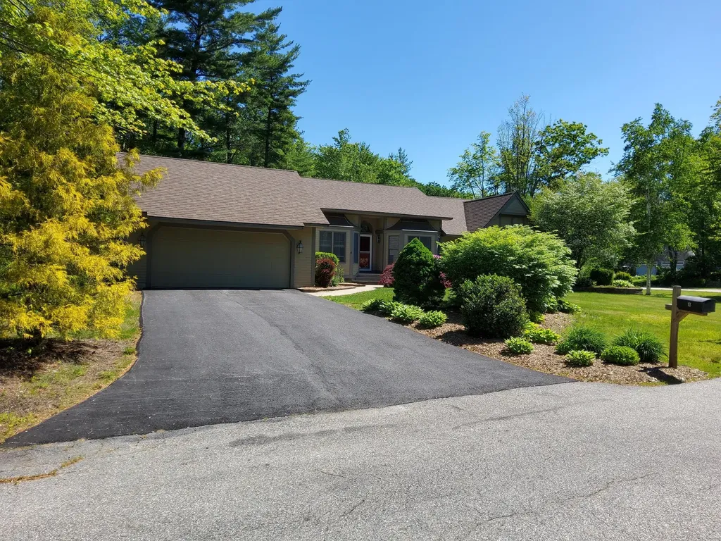 4 Harriman Farm Road Saco ME 04072