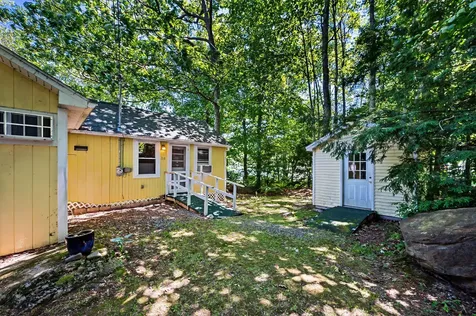 16 Maple Ridge Road Monmouth ME 04259