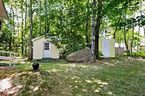 16 Maple Ridge Road Monmouth ME 04259