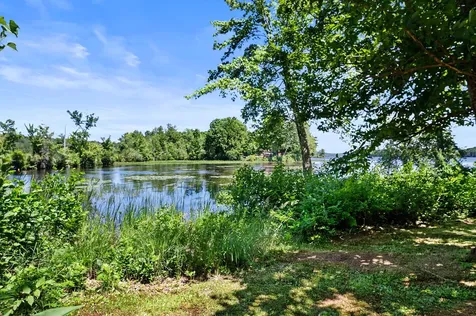 16 Maple Ridge Road Monmouth ME 04259