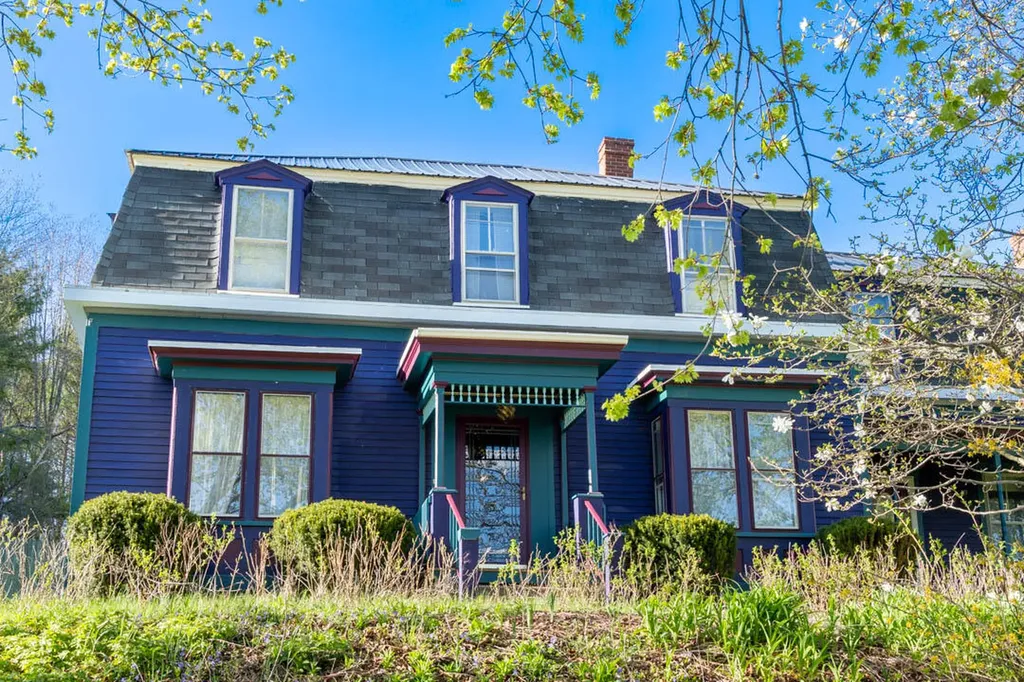 487 Hollis Road Hollis ME 04042