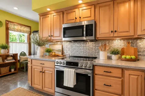 487 Hollis Road Hollis ME 04042