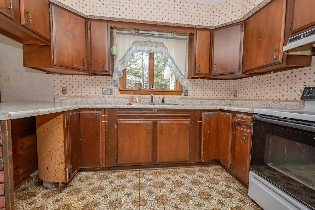 22 Midland Street Caribou ME 04736