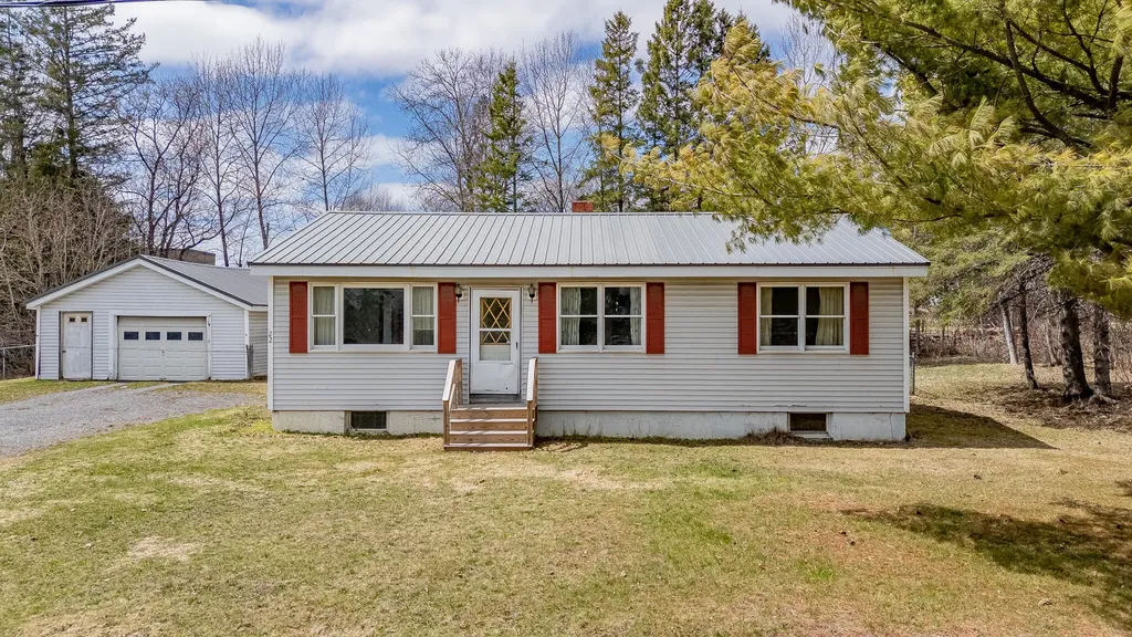 22 Midland Street Caribou ME 04736