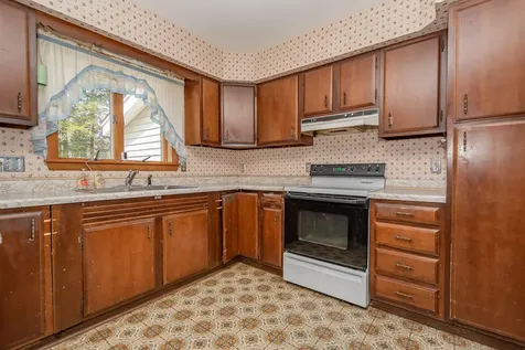 22 Midland Street Caribou ME 04736