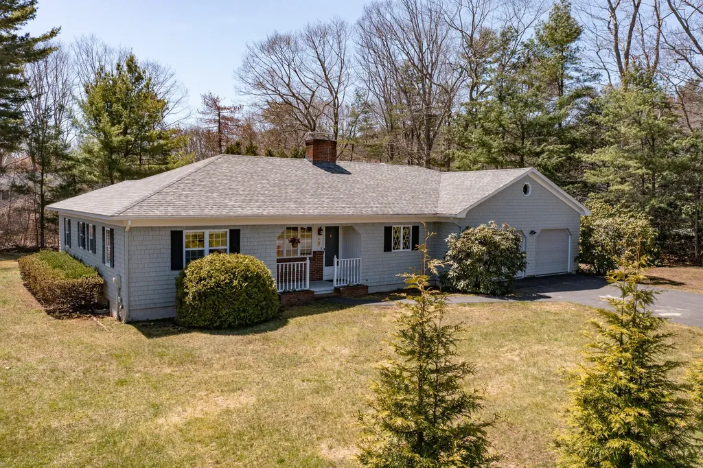 65 Candlewood Lane Wells ME 04090