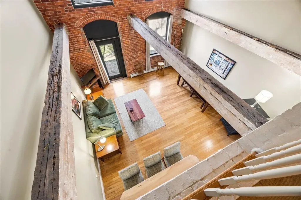 30 Lincoln Street Westbrook ME 04092